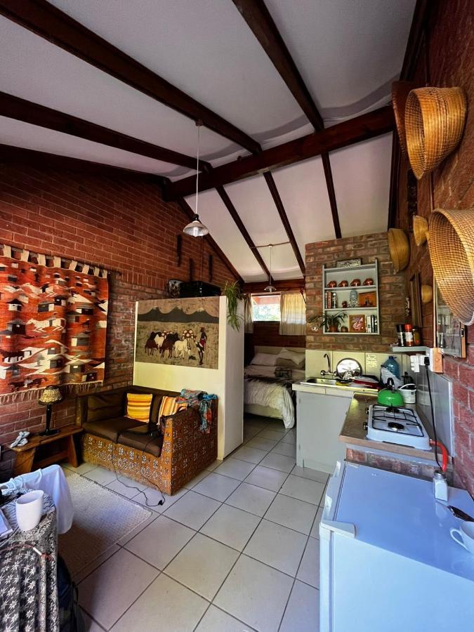 Amani Guest House Кларенс Екстер'єр фото