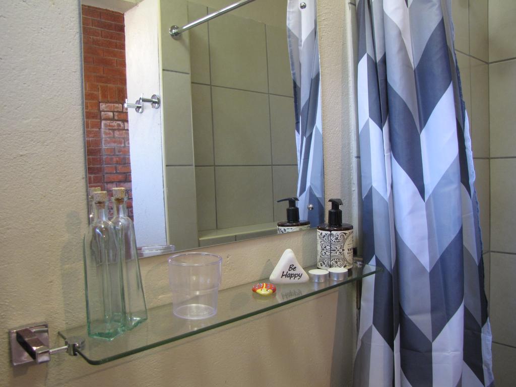 Amani Guest House Кларенс Екстер'єр фото